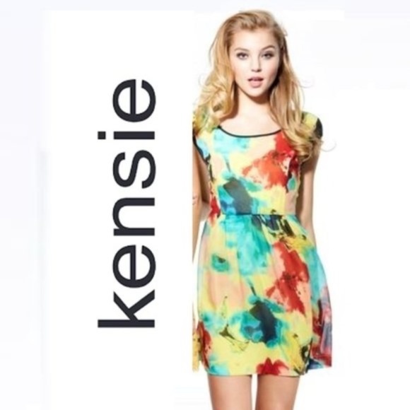 Kensie Blurred Floral Print Buttercup Dress - Picture 3 of 10